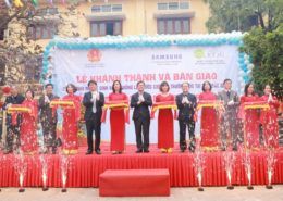 Samsung Việt Nam chi 6 tỷ đồng hỗ trợ các trường học khó khăn ở Bắc Giang