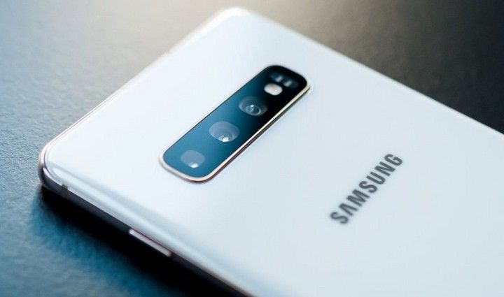 Galaxy S11 sẽ có tên mã Picasso, camera đục lỗ có kích thước nhỏ hơn và có 4 camera sau? 1