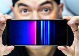 Samsung tiếp tục dẫn đầu thị trường màn hình OLED dành cho smartphone