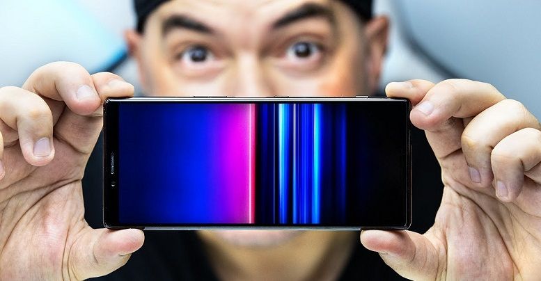Samsung tiếp tục dẫn đầu thị trường màn hình OLED dành cho smartphone