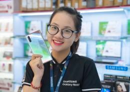 9/10 smartphone bán chạy nhất Việt Nam thuộc về Samsung, Oppo