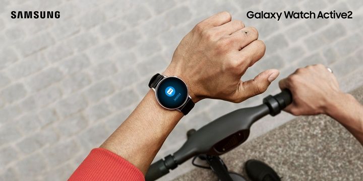 Samsung ra mắt Galaxy Watch Active2 tại Việt Nam, giá bán từ 7,5 triệu đồng