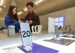 Samsung thống trị thị trường chip nhớ smartphone toàn cầu năm 2019