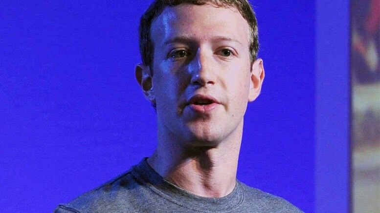 CEO Facebook - Mark Zuckerberg thừa nhận mình là "fan cứng" của Samsung