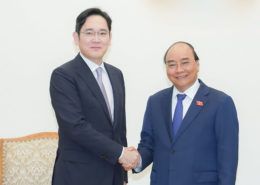 Thủ tướng đề nghị Samsung đầu tư mảng bán dẫn tại Việt Nam