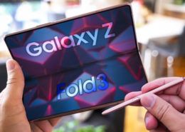 Samsung: Galaxy Z Fold3 sẽ mỏng và nhẹ hơn so với Z Fold2