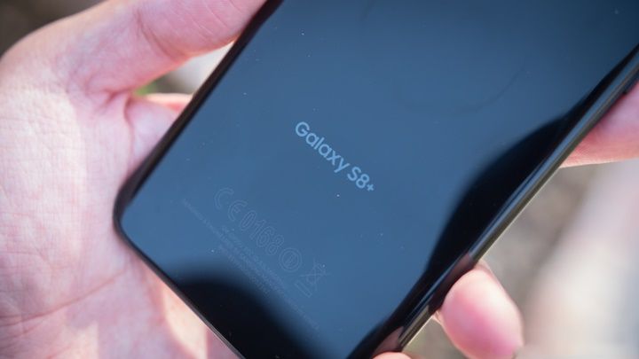 Người dùng Galaxy S đời cũ có nên lên đời Galaxy S21 series?