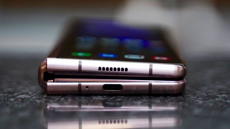 Samsung: 9/10 người dùng dùng điện thoại gập không muốn quay lại smartphone truyền thống